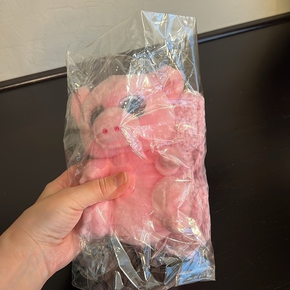 Toddler Fun Bundle TY Posey Pigglet plushie& crochet oversized bow beanie pink - Picture 9 of 9